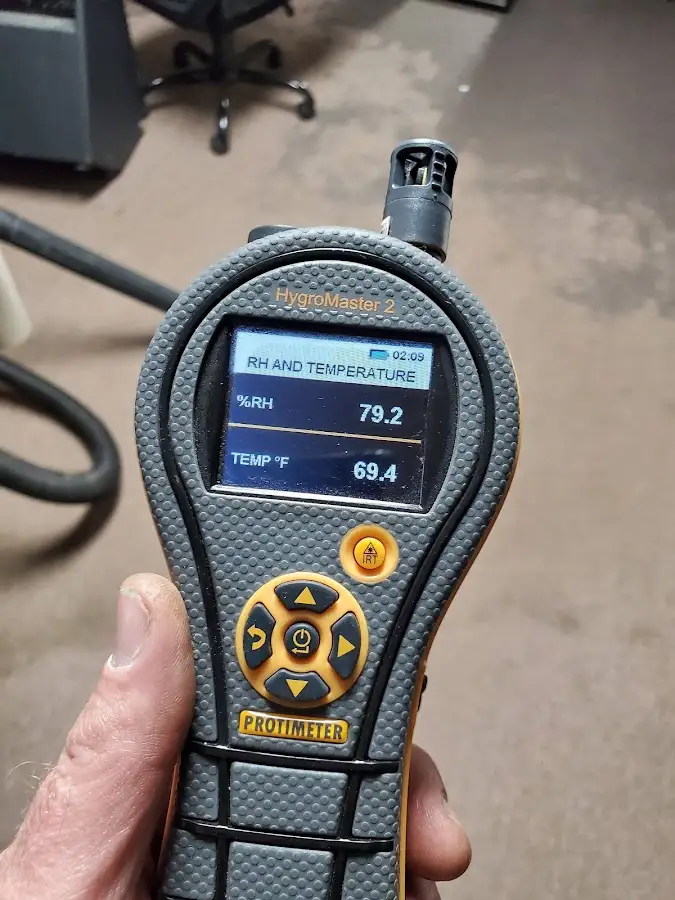 Moisture meter humidity assessment for Fire & Smoke Damage Restoration in Palm Desert